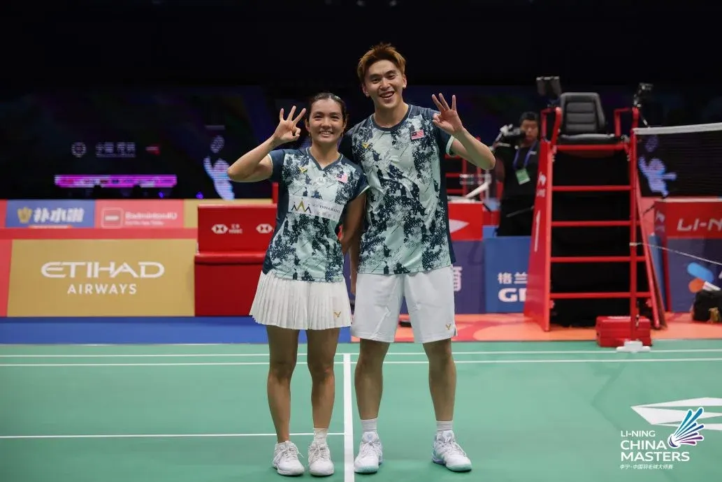 Hoo Pang Ron, lai Pei Jing