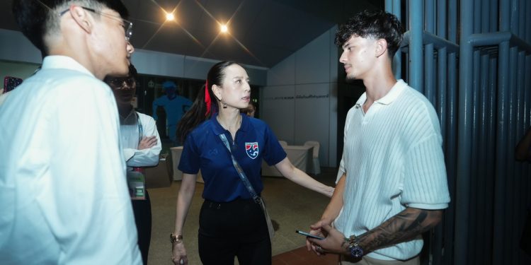 Jude Soonsup-Bell, Nualphan Lamsam