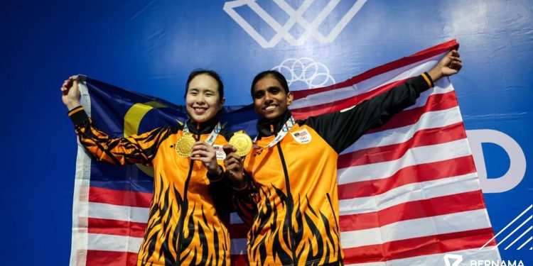 Pearly Tan, Thinaah Muralitharan