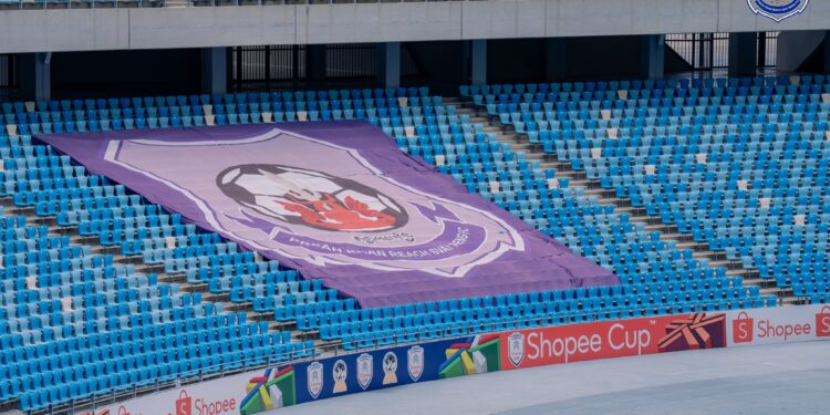 Preah Khan Reach Svay Rieng, Morodok Techo National Stadium