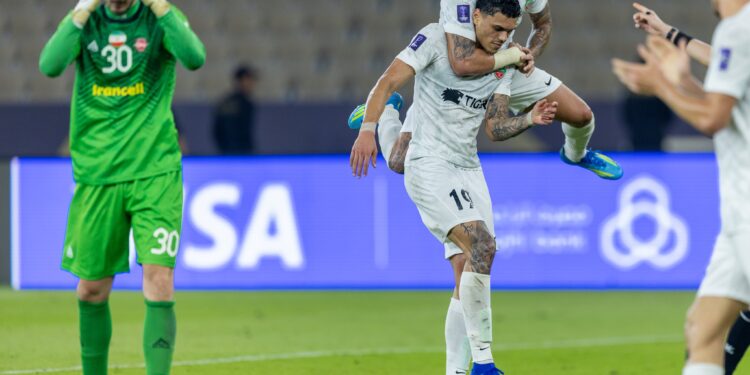 ACL Elite: Shabab Al Ahli Cruise Into Quarter-Finals