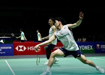 Junaidi Arif, Yap Roy King