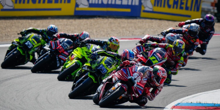 MotoGP Secures All 11 Teams’ Commitment Through 2031