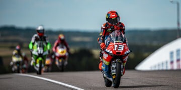 Hakim Danish still does not feel good. “When I’m throttling, the bike is almost high-siding”